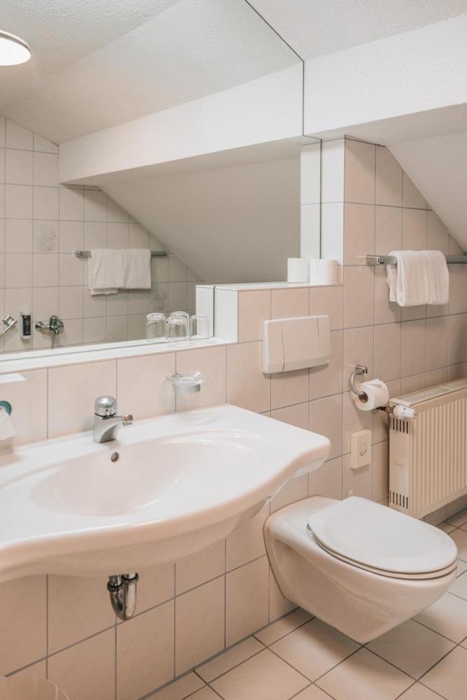 Das Kronberg Hotel - Adults Only - Inkl Soft- Und Heissgetraenkeflat โบเดนไมส์ ภายนอก รูปภาพ